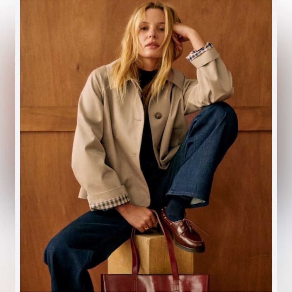 Sezane Bobby Jacket in light beige Trench Coat - Picture 5 of 9